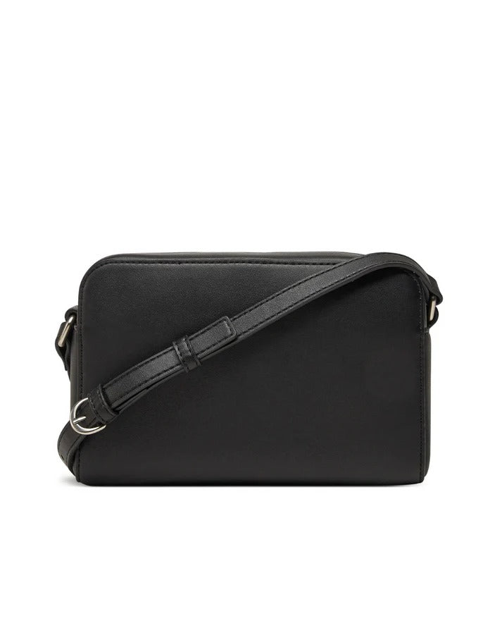 Calvin Klein Jeans - Sculpted EW Camera Bag - Black