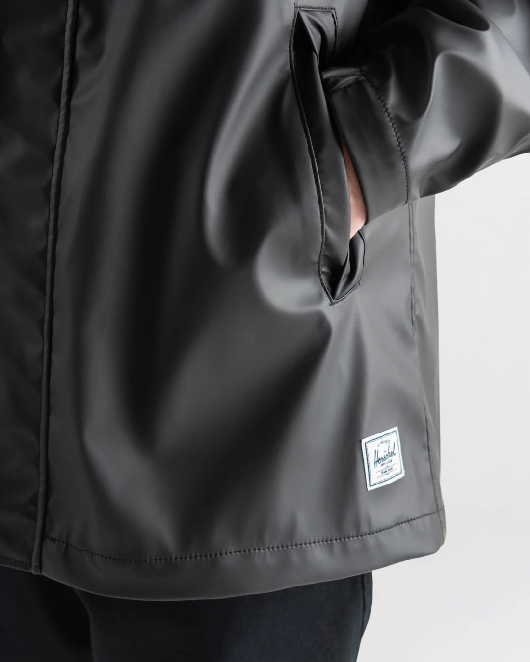 Herschel - Classic Rain Jacket Women's - Black