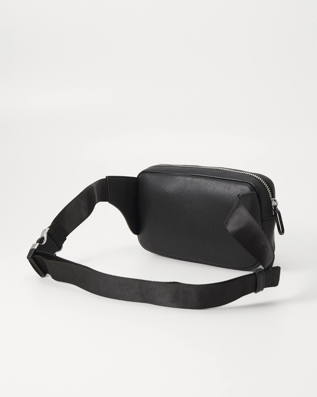 Karl Lagerfeld Jeans - KLJ Essential Grainy Pu Bumbag - Black