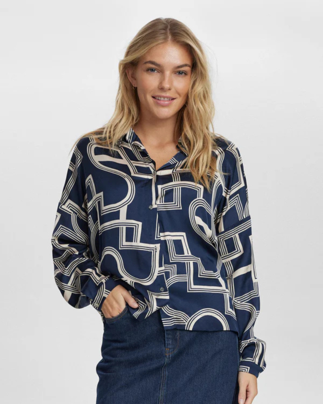 Numph - Nuletty Loose Shirt - Dark Sapphire