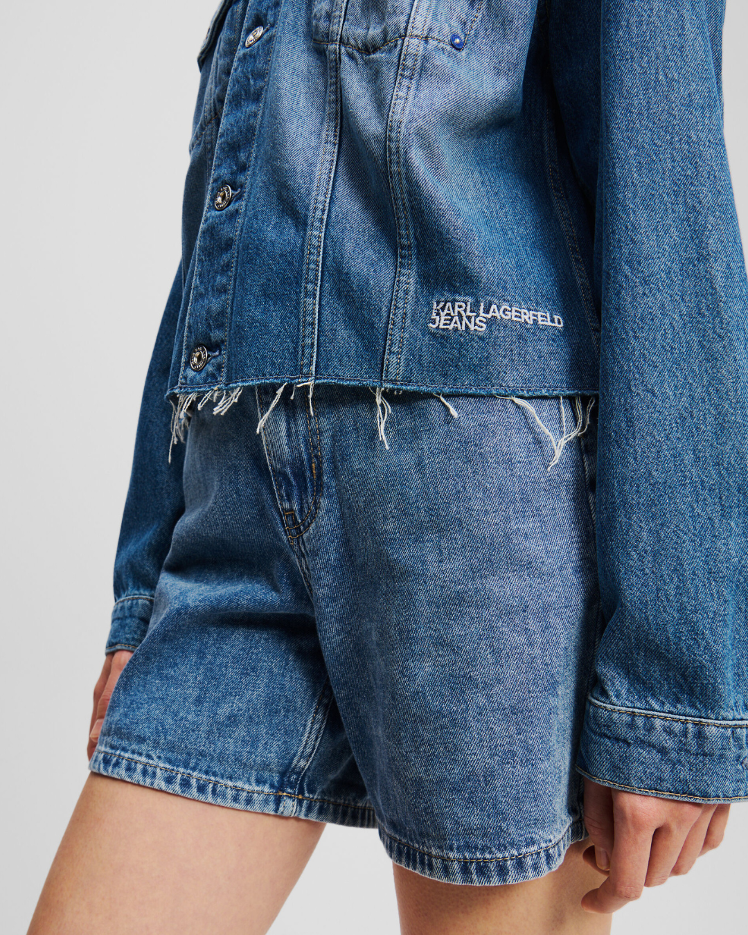Karl Lagerfeld Jeans - KLJ Relaxed Fringed Denim Jacket - Blu