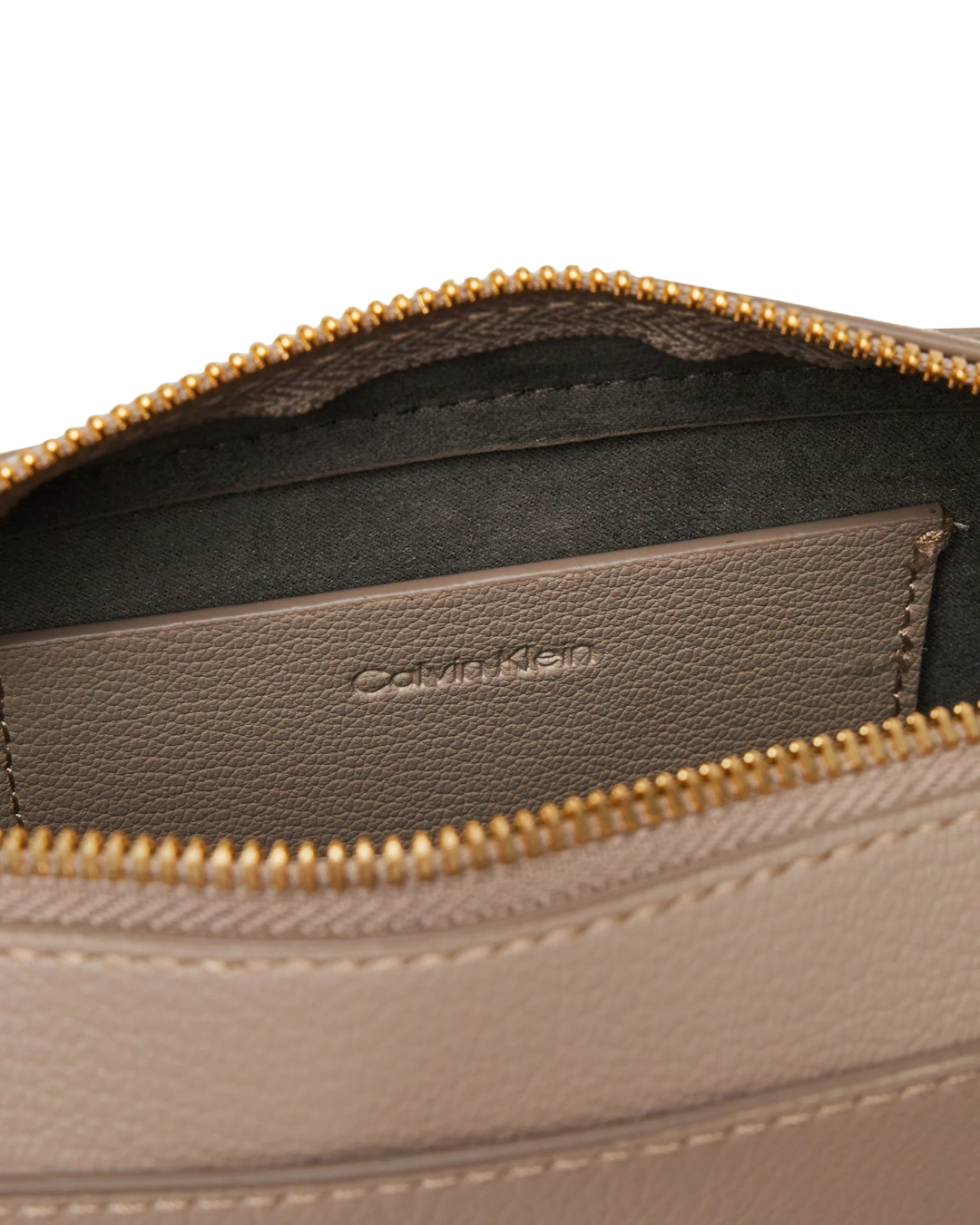 Calvin Klein Jeans - Minimal Monogram Camera Bag 20 - Tortora