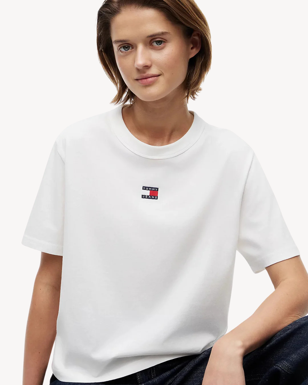 Tommy Jeans - Tjw Boxy Badge Tee Ext - Ecru