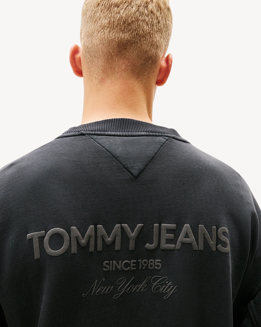Tommy Jeans - 90S New Classics Crewneck - Nero