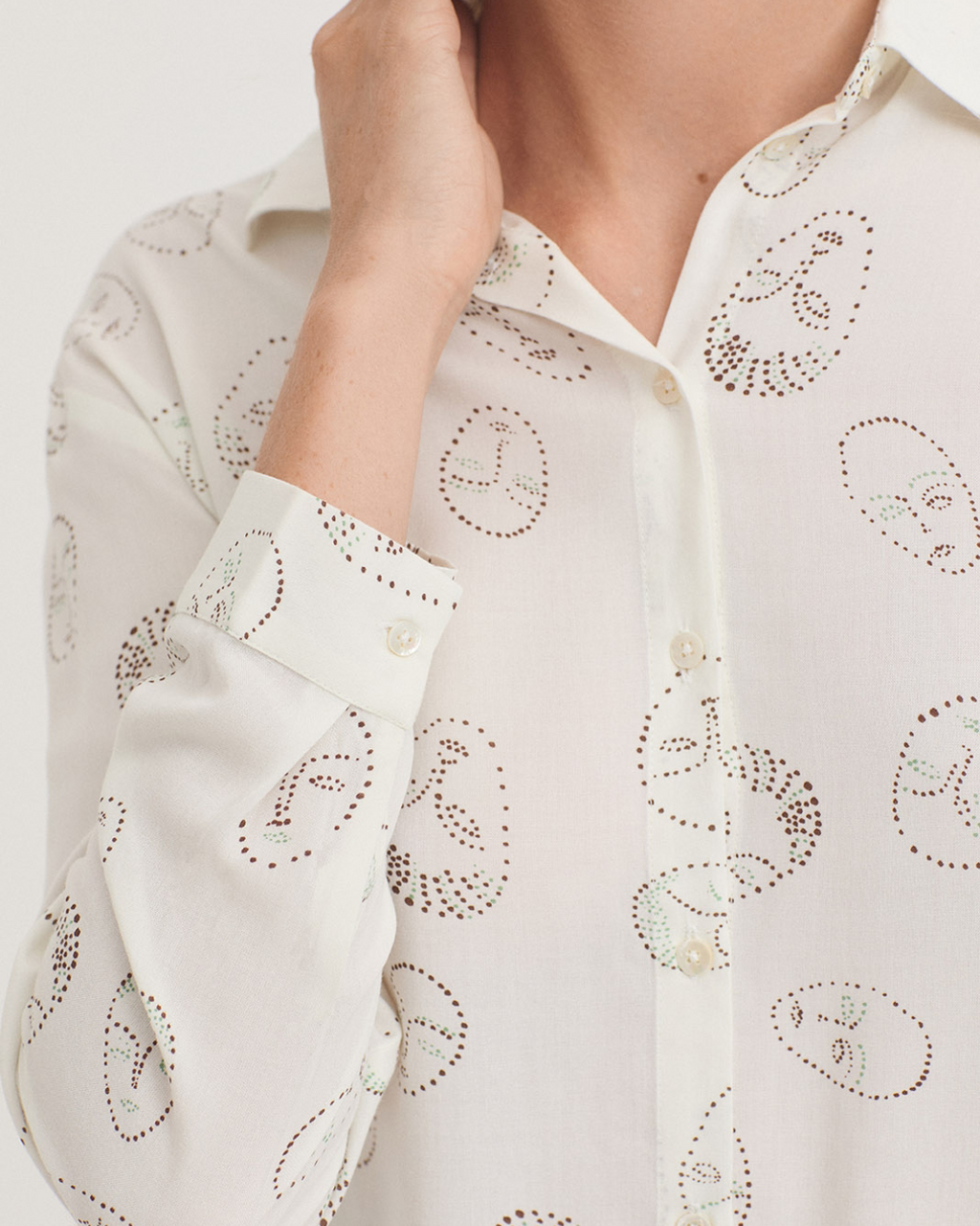 Nice Things - "Faces Print" Basic Shirt #93 - Ecru