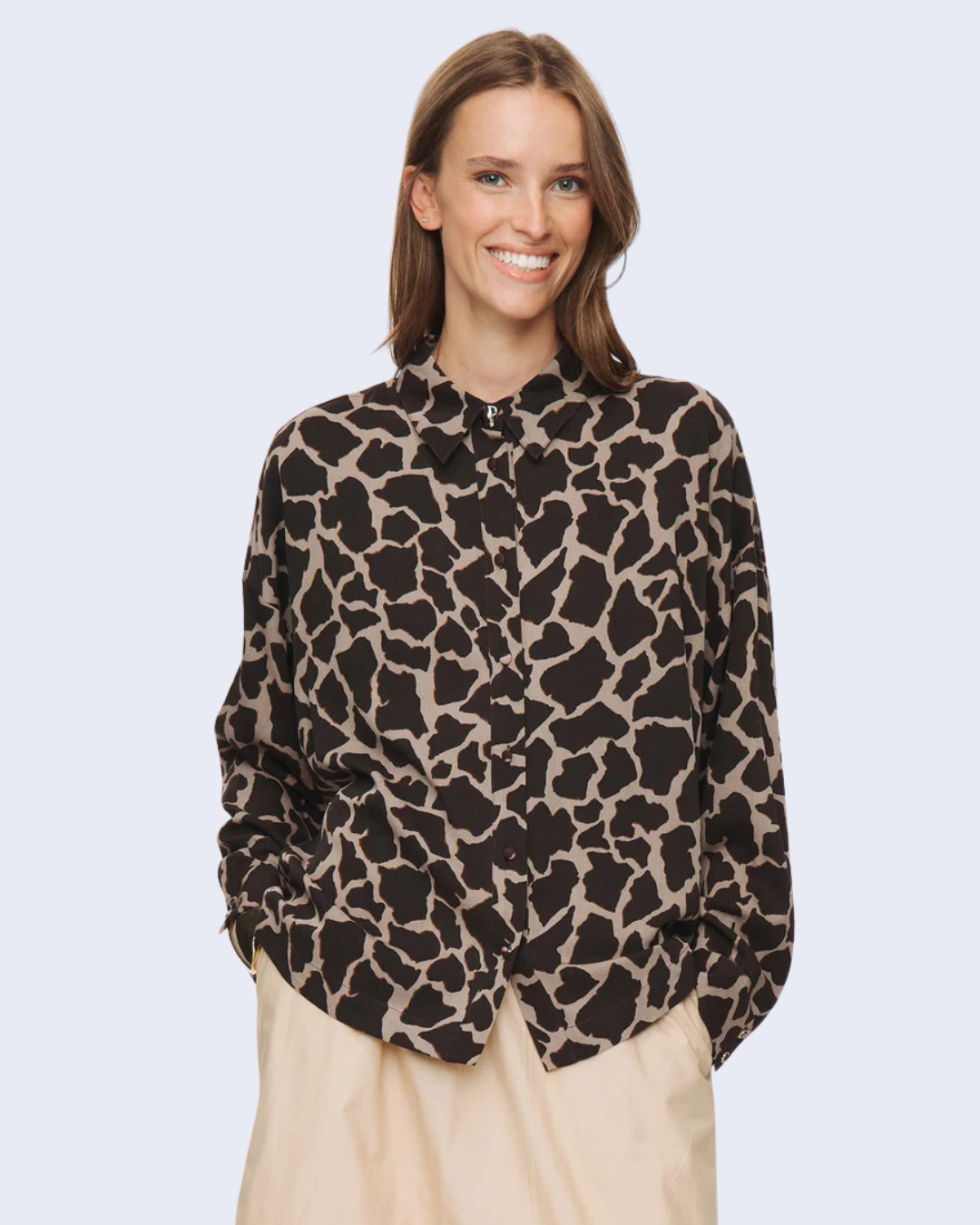 Numph - Nuhana Boxy Shirt - Black Coffee