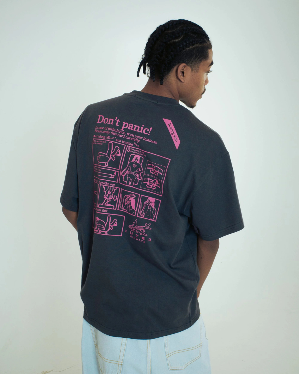 Iuter - Don't Panic Tee - Asphalt