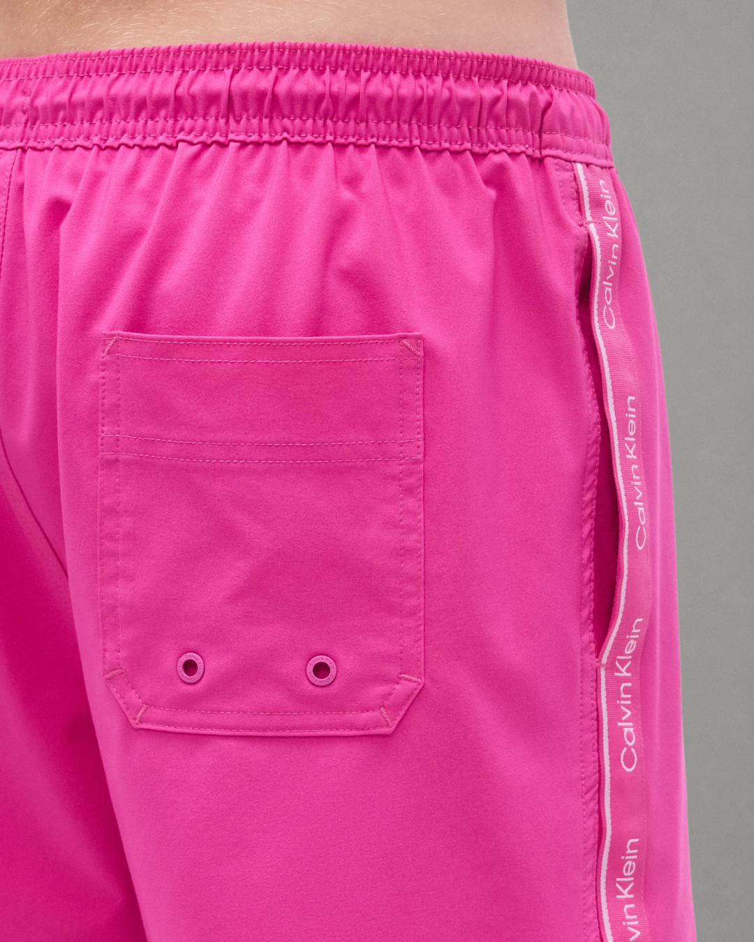 Calvin Klein Jeans - Medium Drwastring Core - Magenta