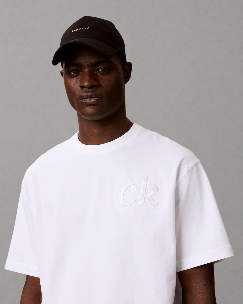Calvin Klein Jeans - SS 16S Aug Calvin Kln Trvl Graphic Tee - Bianco
