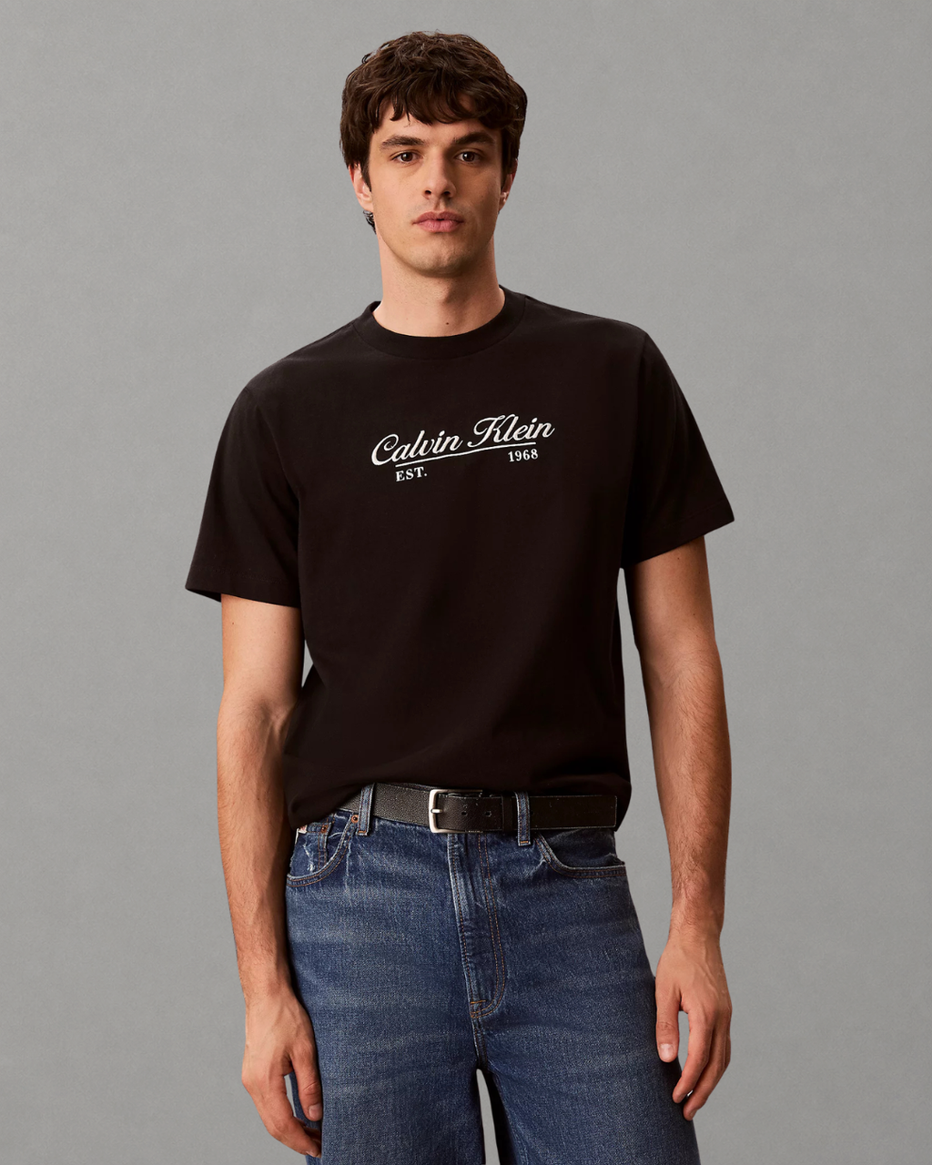 Calvin Klein Jeans - SS 20S Calvin Rsrt Cursive Graphic Tee - Nero