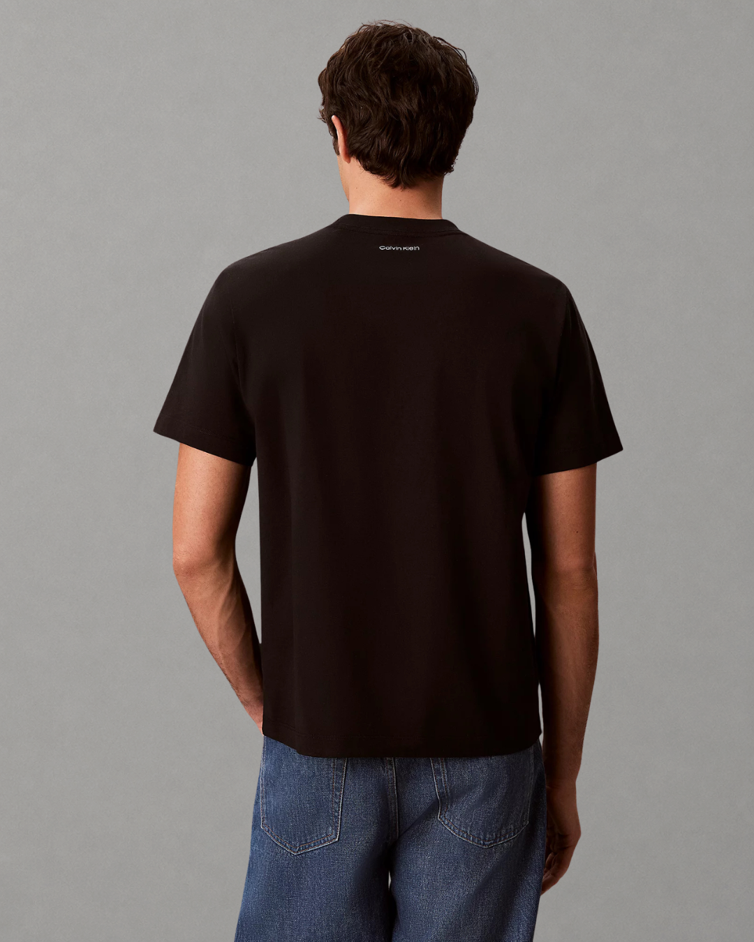 Calvin Klein Jeans - SS 20S Calvin Rsrt Cursive Graphic Tee - Nero
