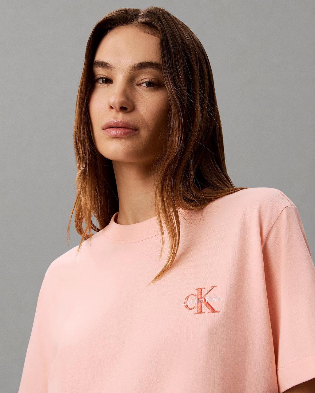 Calvin Klein Jeans - SS Boxy Left Chest Monologo Tee - Peachy Day