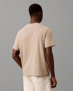 Calvin Klein Jeans - SS 20S Calvin Rsrt Cursive Graphic Tee - Roasted Cashew