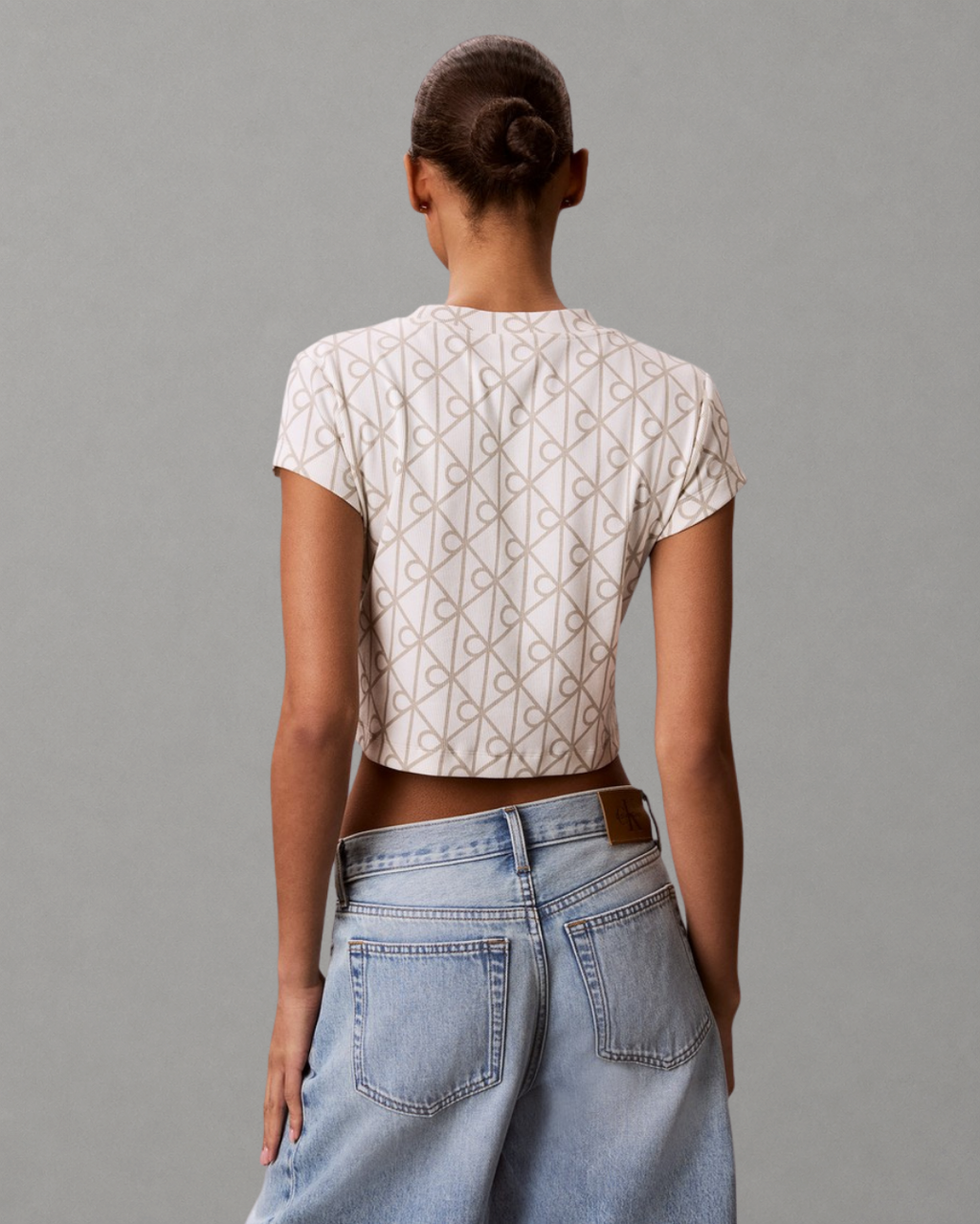 Calvin Klein Jeans - A-Monologo Baby Tee - Tofu