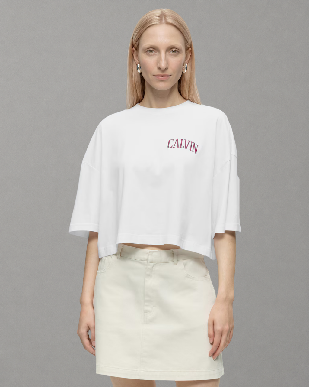Calvin Klein Jeans - SS Boxy Cropped Back Varsity Logo - Bianco