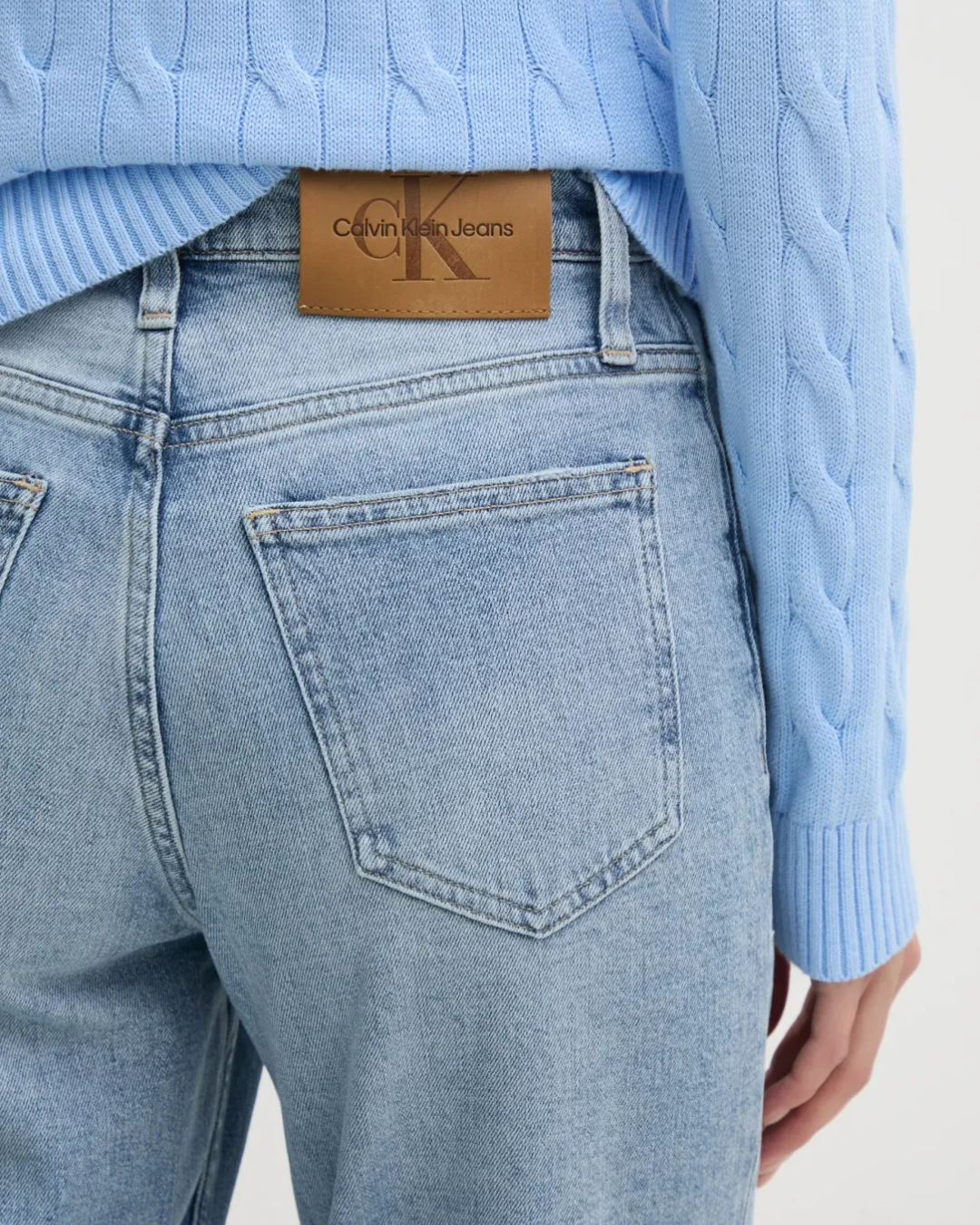 Calvin Klein Jeans - Mom Jean - Blue